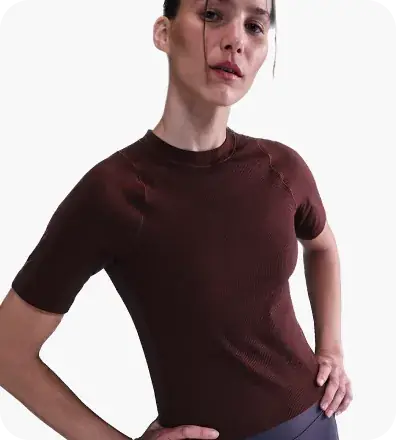 Топ Nike Zenvy Rib